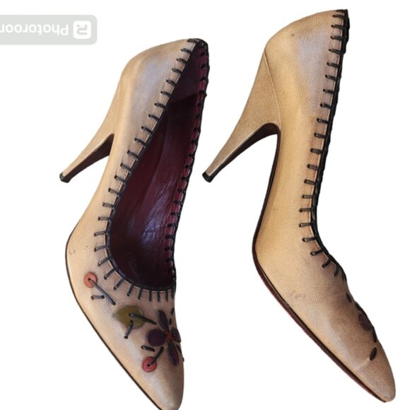 Prada Leather Floral Print Pumps size 40 1/2 EU - Picture 6 of 10